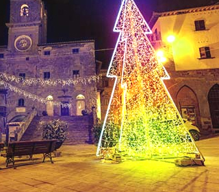 Natale di Stelle Luci & Riflessi Cortona 2023